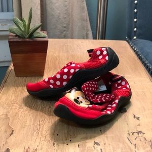 Minnie Mouse water shoes